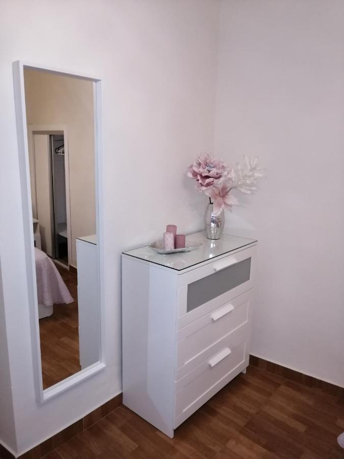 Apartamento Entrecaminos Setenil De Las Bodegas Dış mekan fotoğraf