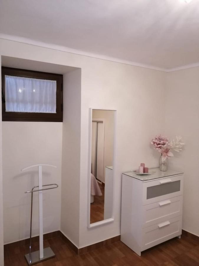 Apartamento Entrecaminos Setenil De Las Bodegas Dış mekan fotoğraf